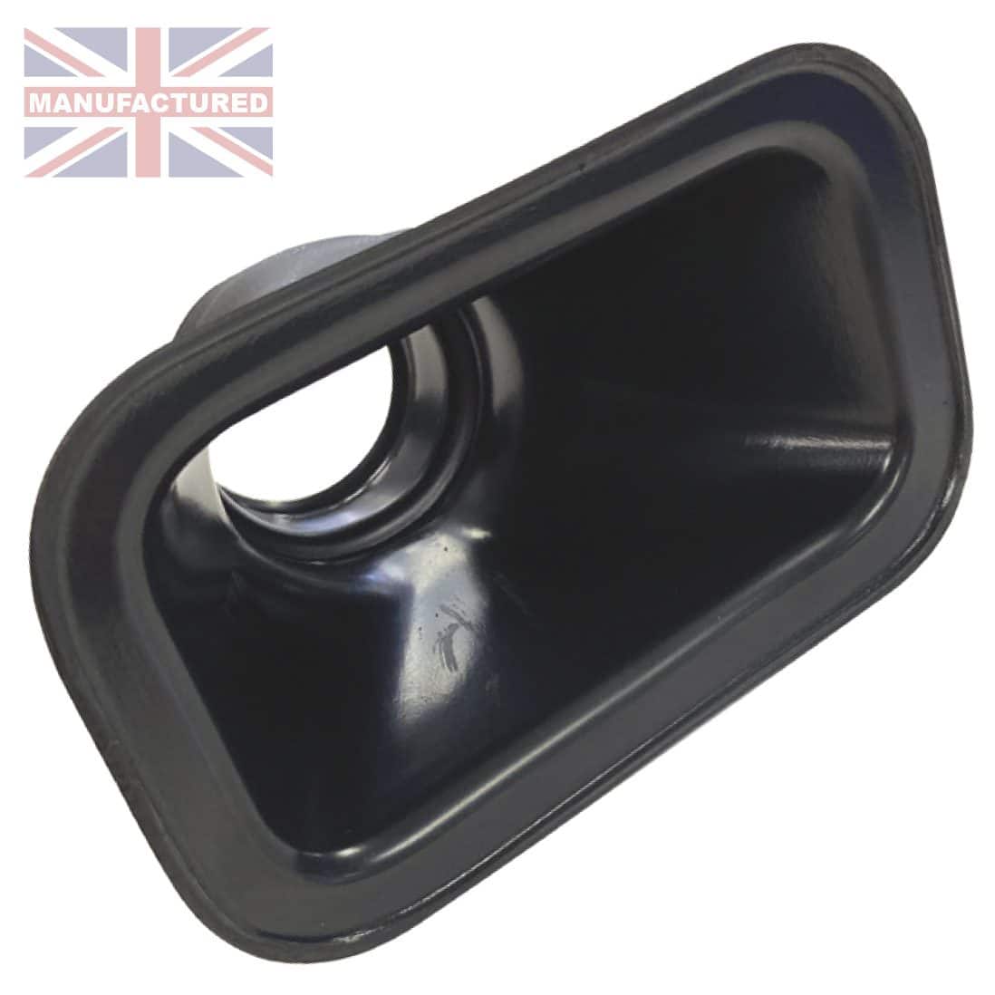 AIR INTAKE DUCT: 150 x 75mm Rectangular Inlet 63/76mm Outlet
